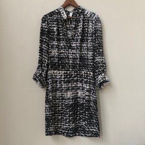 stunning! chic contemporary modern dress B&W